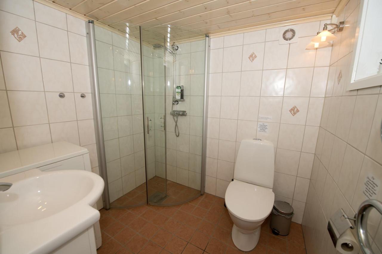 Naturskoent Boende Naera Skoevde Ngoại thất bức ảnh